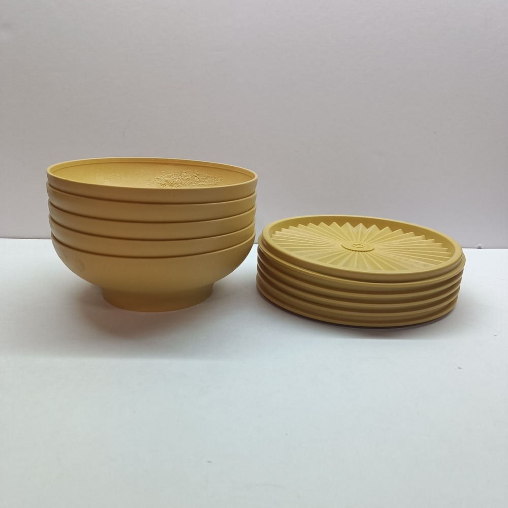 Set of 5 Vintage Tupperware Salad Storage Bowls and Lids Harvest Gold 890